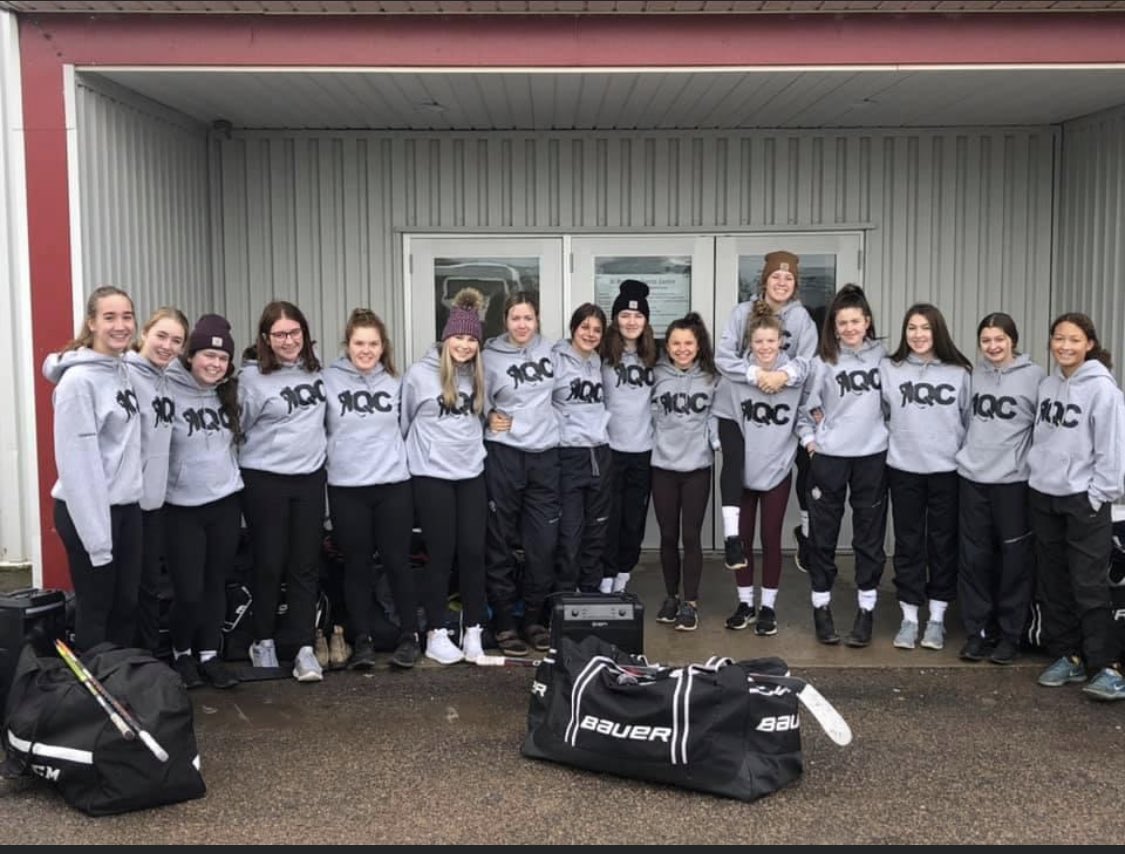 The <a href="/quad_zone/">Quad County Female Hockey Zone</a> U18 AA looking good in some Quad County clothes.