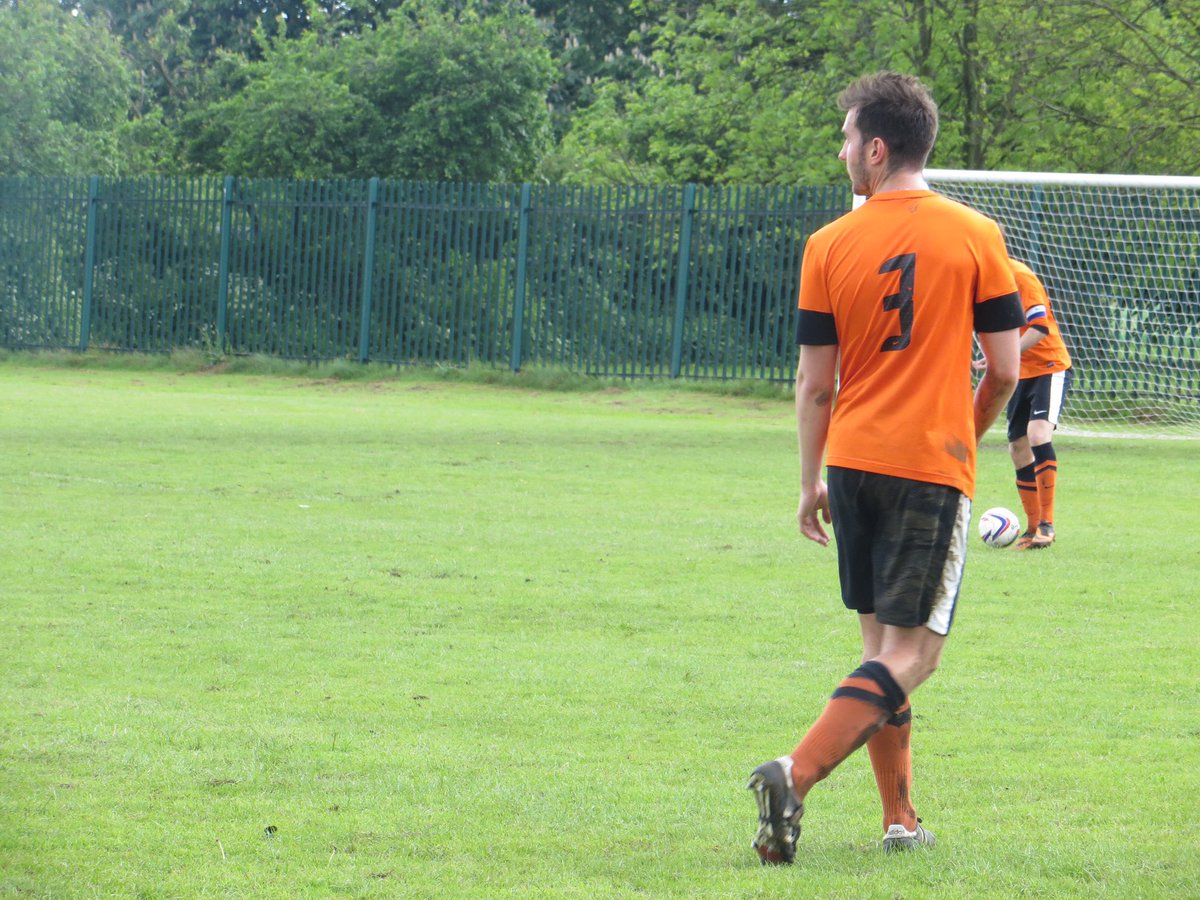 PitsDynamo's tweet photo. Happy birthday to club legend (& club secretary) @tom_pudney π»π€©
Thank you Tom for all you do for the club! ππ
#PTID #leftbackunion #ealingsfinest https://t.co/kZc2p8Auxr