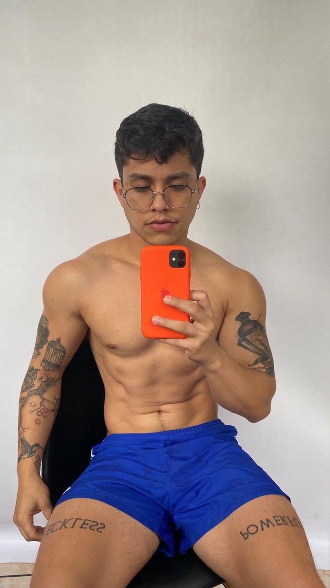 Hudsonporras's tweet photo. 🧡💙 https://t.co/9JZrs7zeiO