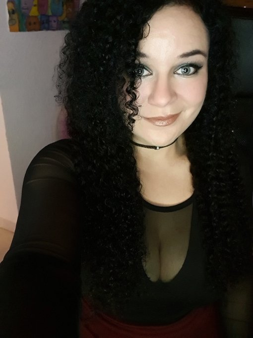 Gonna ghost hunt and chill! Would love if you came by!  https://t.co/ckOrL6Y2Vj https://t.co/RovgTny<a href="/tag/streamer"class="tags"><span>#streamer</span></a>