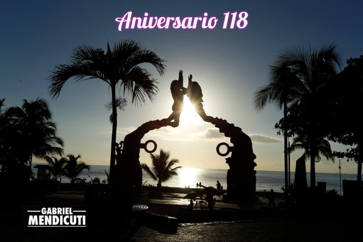 GMendicutiMX's tweet photo. Hoy el hogar de cientos de miles de personas, y el sueño de millones de turistas que nos visitan cada año.

Hoy más que nunca estoy orgulloso de ser Playense. Feliz cumpleaños 118 Playa del Carmen, Corazón de la Riviera Maya💙🌴. https://t.co/TF2zHeHofQ