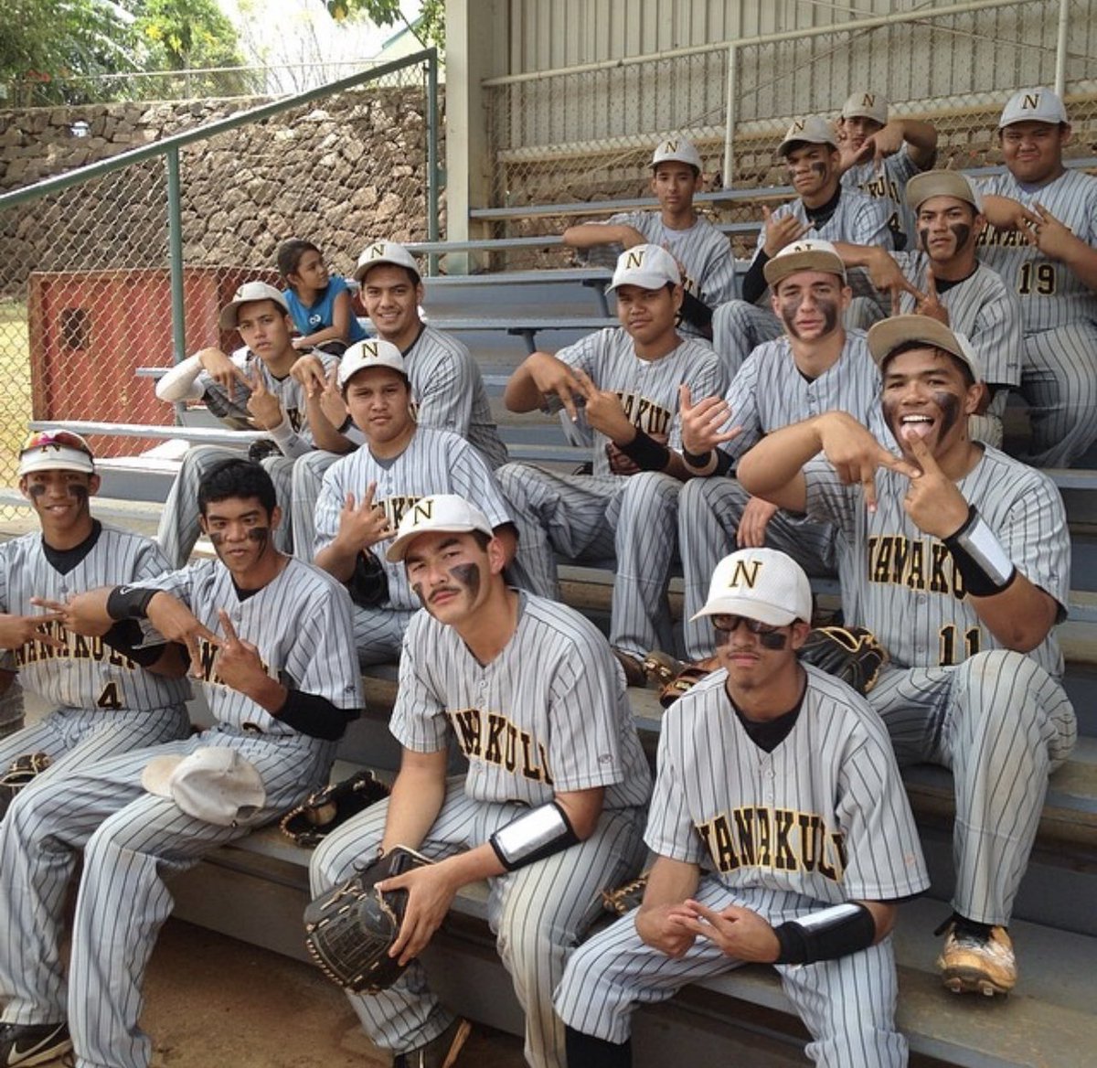 BenjiKaululaau's tweet photo. Winter time will always remind me of baseball season😪...back at it again with the tb baseball flicks lol #Ntown for life biiiiiiitch https://t.co/tHE3X1qN5K