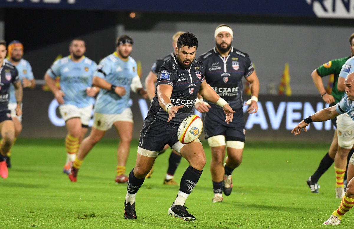 MidiLibreSports's tweet photo. #Rugby #ProD2 #USAPASBH C'est terminé à Aimé Giral ! L'@ASBHOfficiel fait tomber l'@usap_officiel (10-16) lors du derby comptant pour la 9e journée. Revivez le match sur notre site ⤵️⤵️ https://t.co/CP6cHzkeAn https://t.co/nbPcTwdALD