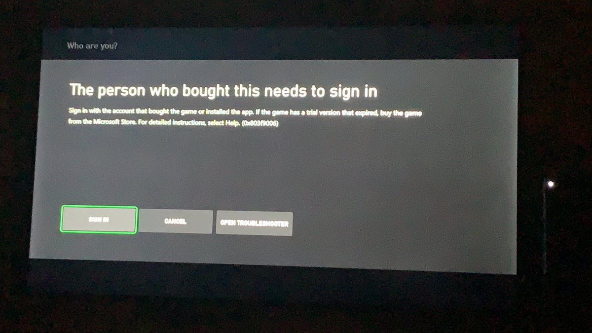 Ray_shawn12's tweet photo. @XboxSupport I am unable to login to Xbox x series. It just spin. I have unplug it for an hour, restart and it go back to the this screen every time.. please fix this issues on tell me what today. https://t.co/qYJYQHXnsk