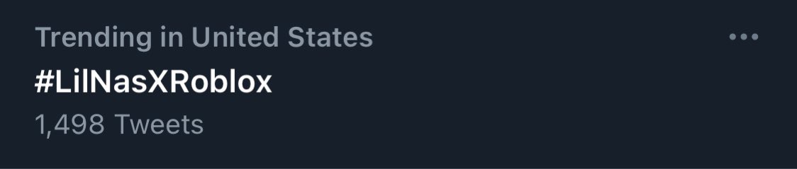 GlenGame_'s tweet image. #LilNasXRoblox is trending now 🤠