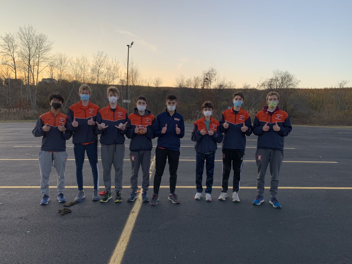 BriarcliffXC_TF's tweet photo. Congrats to our men's varsity team for winning block 3 and for placing 3rd out of 21 teams. We were down a few key players today, but the boys still got on that podium! We also had 2PR's and 4 course PR's!!!  Very nice job!! #XC #runners @cdrops3 @Bcliff_6th_man @SuperKaish https://t.co/evW34W4xBX