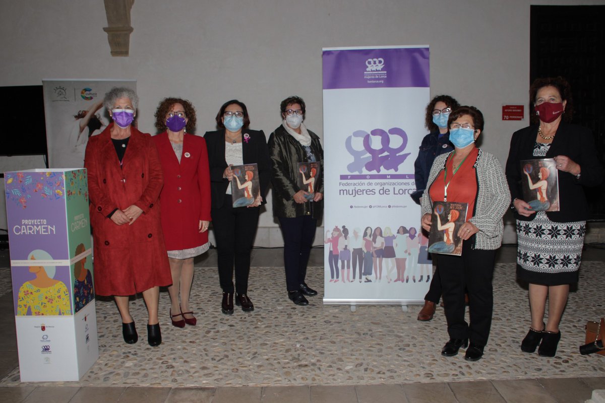 FOMLorca's tweet photo. ‼️Hoy hemos presentado la Revista anual #mundomujer.
⭕ En estos momentos tan difíciles continuamos trabajando por y para las 🚺 sin tregua.
➕ Este formato visibiliza todas las actividades q se han realizado.
El año q viene esperamos q la situación sanitaria haya mejorado https://t.co/1op7nwqmWB