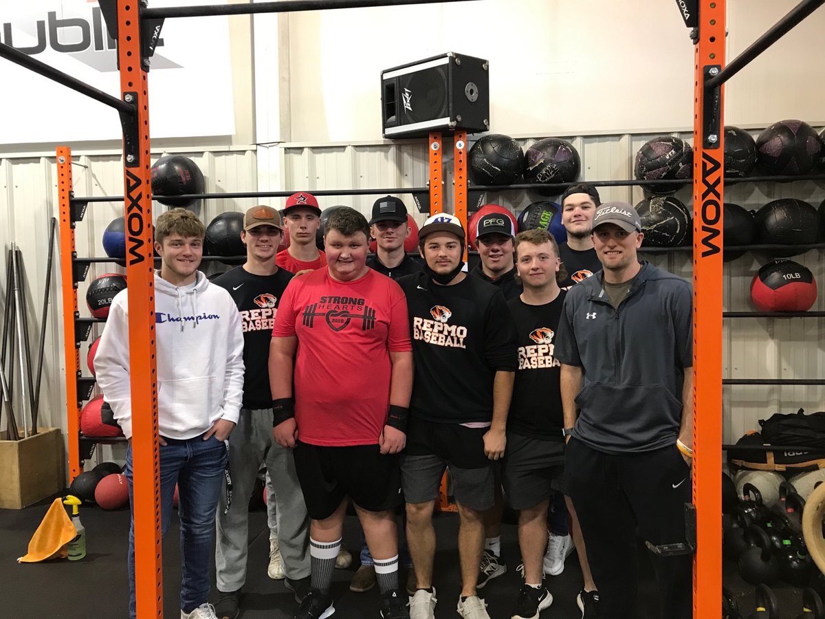 RepMO_Baseball's tweet photo. Our buddy Kaden competed in his powerlifting competition today.  We are so thankful for the support that Kaden and his father have given to our guys the last couple of years.  Today, we were able to support a special young man that has made an impact on so many of us! #RepMOproud https://t.co/vLeeRQFWtD