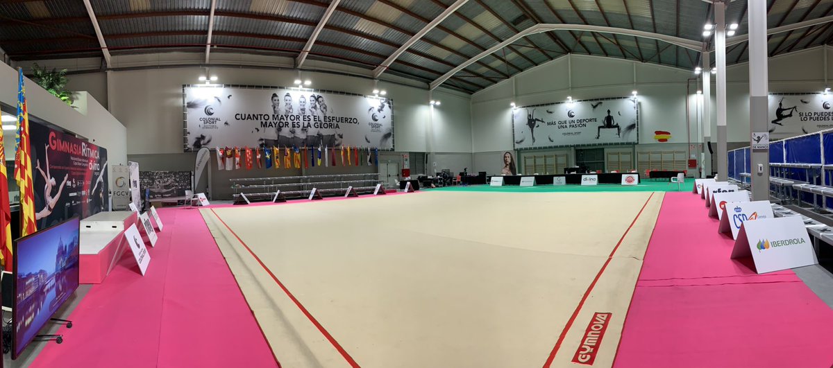 RFEGimnasia's tweet photo. Todo preparado para mañana!! 💪🏼🍀 #GRColonial2020 https://t.co/cdJyfWczXx