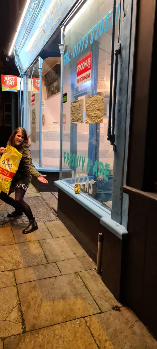 kellymarie7880's tweet photo. My friends last night spreading a little #covid love!  Did you get #quavered? 
@walkers_crisps  @GaryLineker @quavers  #crisps #walkers #spreadkindness https://t.co/0ZG4ItWGQG