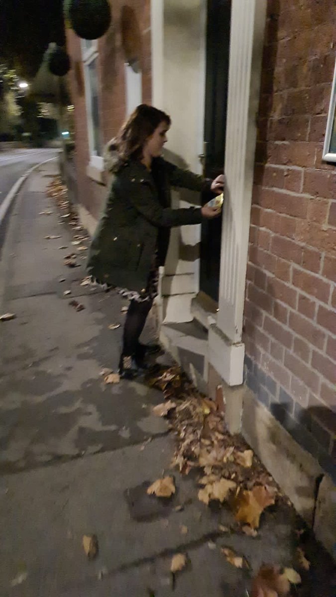 kellymarie7880's tweet photo. My friends last night spreading a little #covid love!  Did you get #quavered? 
@walkers_crisps  @GaryLineker @quavers  #crisps #walkers #spreadkindness https://t.co/0ZG4ItWGQG