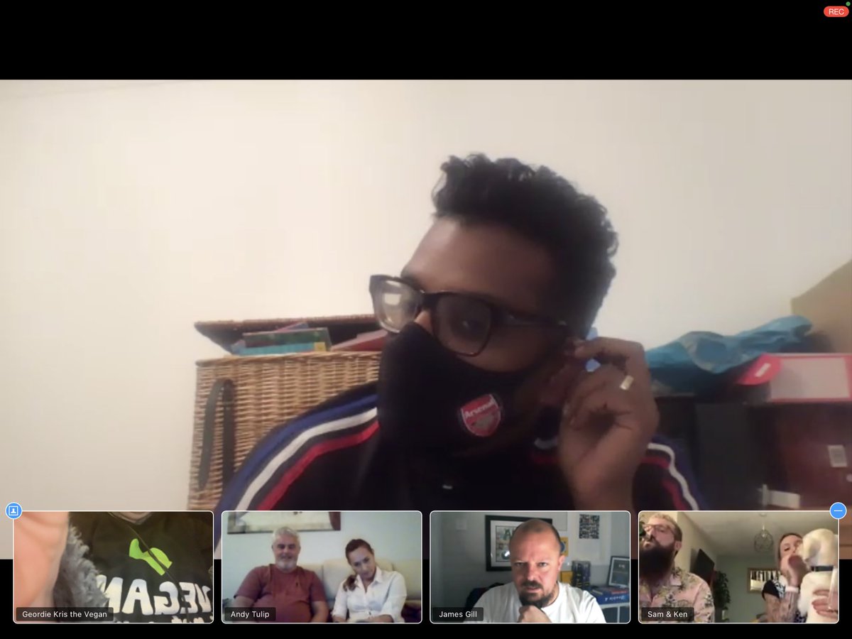 KrisTheVegan's tweet photo. An Evening with Romesh Ranganathan.... and yes, that is Rom without a beard. Not telling you why though. #ABCRomesh @RomeshRanga @alwaysbecomedy @JamesGillComedy @TimLewis_ https://t.co/QF6MaIFOzy
