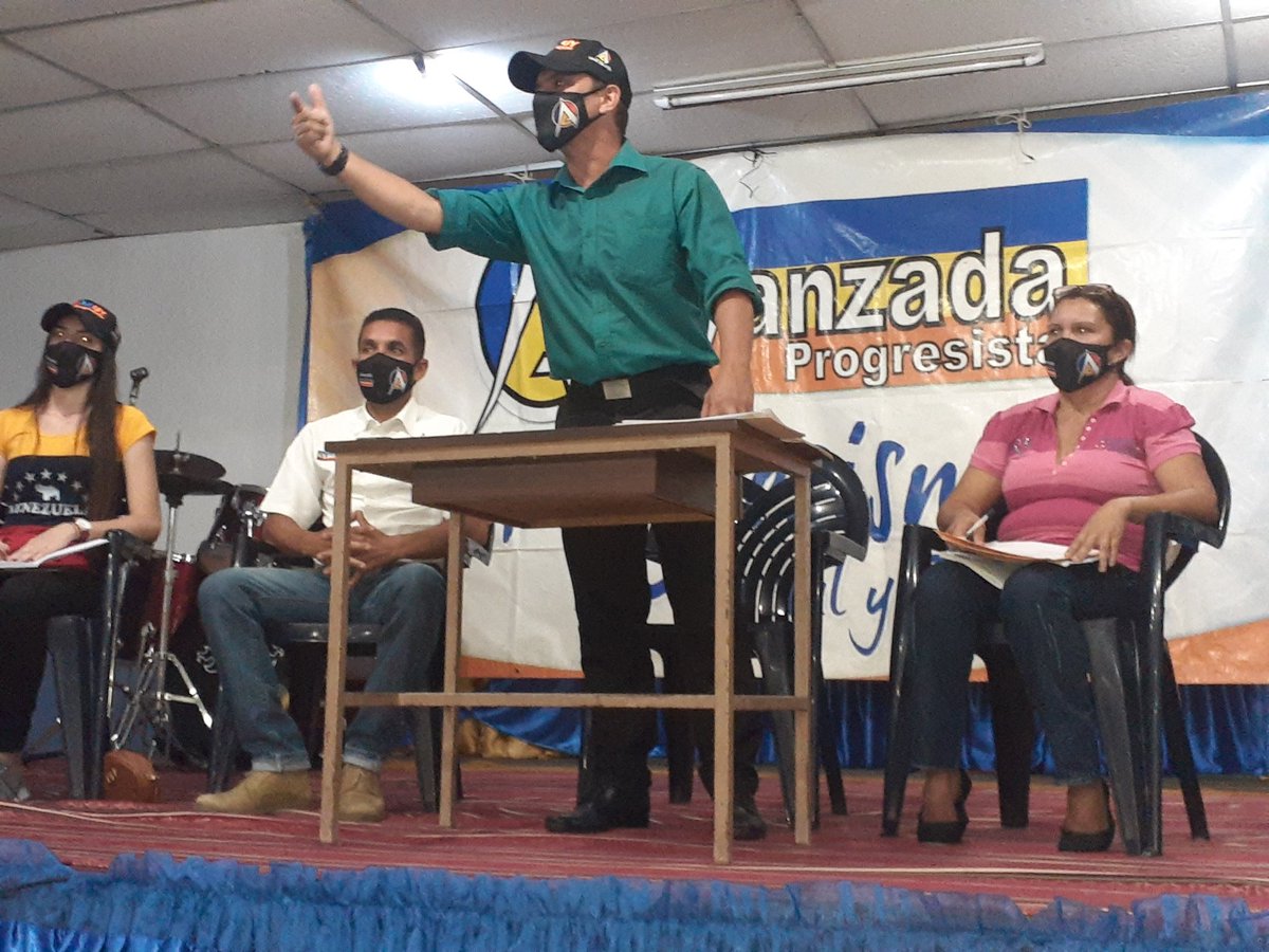 AvanzadaY's tweet photo. Hoy #14Nov @AvanzadaY Estuvimos Organizando Despliegue En Todo El Estado, Vamos Con Nuestros Jóvenes y Estructuras A Transformar A Venezuela. ¡YA BASTA! Es Hora De Avanzar! ¡VOTA!  #QueNadaNosDetenga @HenriFalconLara @AvanzadaProgre @FannyR_Garcia @DanielConcejal2 @luisromeroc https://t.co/bnLmkwcIpG