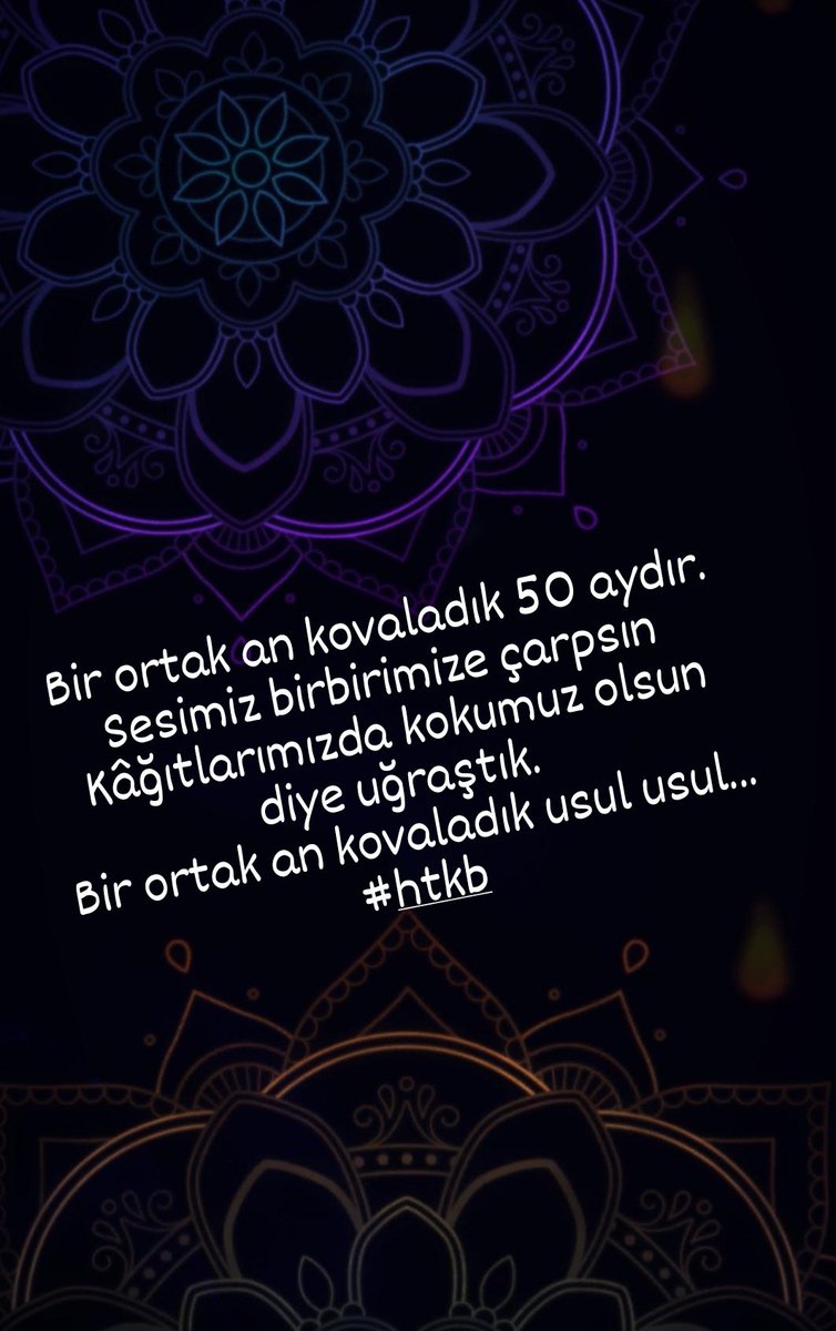 tuzlukurabiyem1's tweet image. Bir ortak an kovaladık 50 aydır.
Sesimiz birbirimize çarpsın 
Kâğıtlarımızda kokumuz olsun diye uğraştık. 
Bir ortak an kovaladık usul usul... #htkb