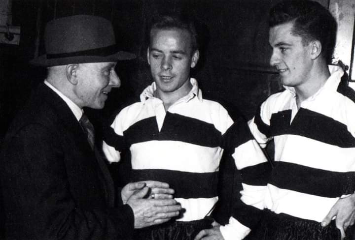 OurAshfield's tweet photo. Check this out!! One for the Ashfield Archive. Lisbon Lion Stevie Chalmers and Neil Duffy in there finest Ashfield getup ⚫⚪🔴

@WOSLFootball4 @WosflM https://t.co/Ilmjn5AQog
