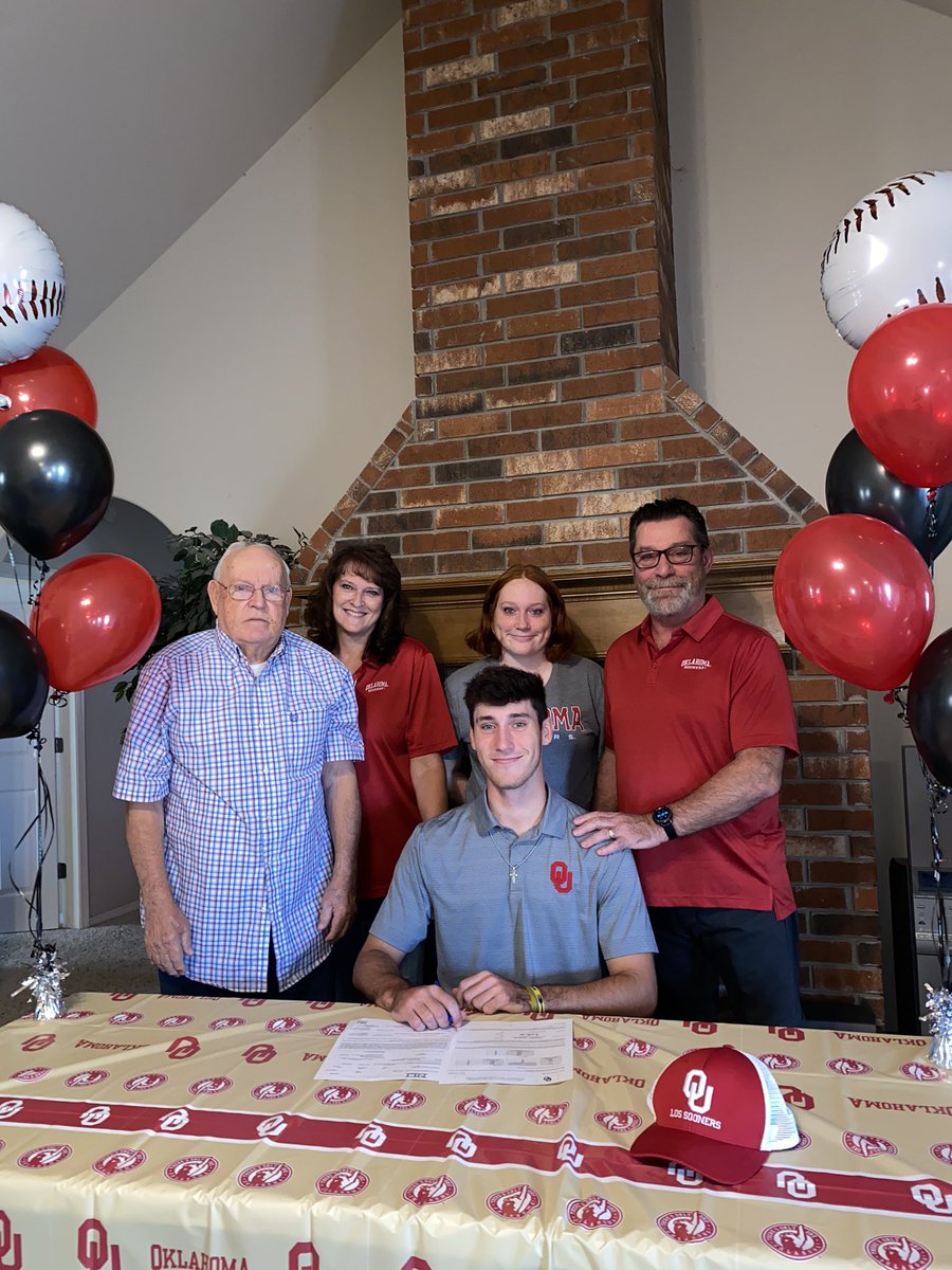 Sandman__29's tweet photo. #21prOUd Boomer 🖋 https://t.co/3WtsjIKTPP