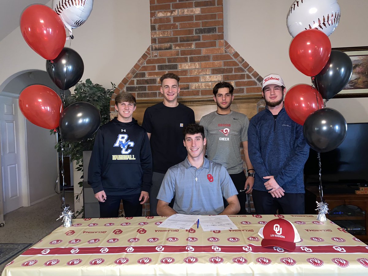 Sandman__29's tweet photo. #21prOUd Boomer 🖋 https://t.co/3WtsjIKTPP