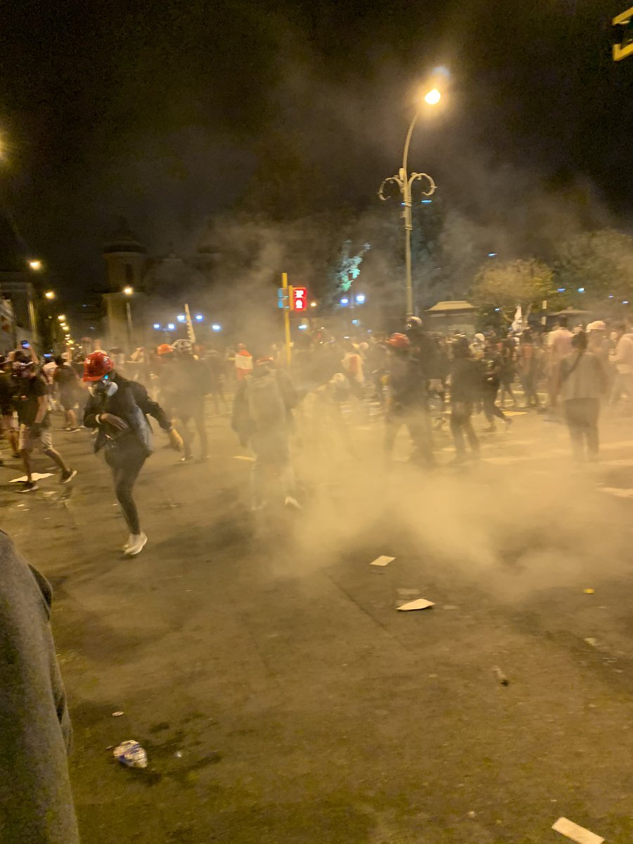 Represión en Pierola 

#FueraMerino