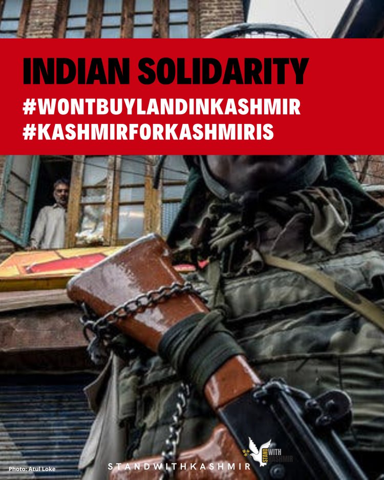ChiSA4Justice's tweet photo. We stand in solidarity with the people of #Kashmir who are facing a relentless assault on their lives, land &amp; livelihood. #Kashmir is not for sale! #wontbuylandinkashmir #kashmirforkashmiris @standwkashmir https://t.co/DmxXYesv9u