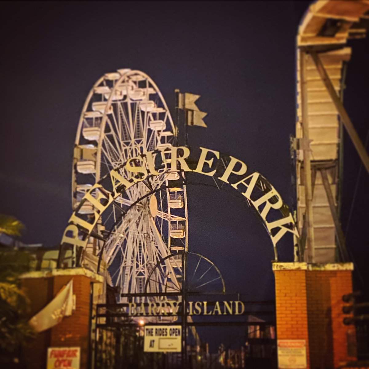 Barry’s island #whatsoccuring #barrybados #barryisland