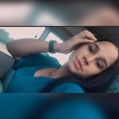 RealyNicol's tweet photo. #NuevaFotoDePerfil https://t.co/K391qXH9Gt