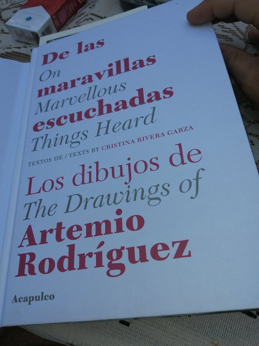 CiudadanoPerron's tweet photo. Después de una #SemanaAgobiante, aquí relajándome al lado de una gran mujer, muy buen whisky y terminando de leer un muy buen libro de @artemiorguez #ArtemioRodriguez de @LibrosyAcapulco #EdicionesAcapulco. https://t.co/O2wQqS6jgu