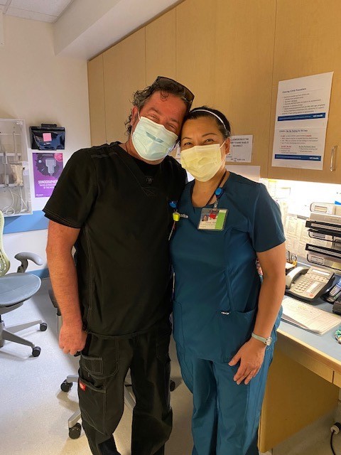 UCIrvineHealth's tweet photo. We continue to celebrate #NationalRadiologyTechWeek, recognizing the amazing #UCIHealthHeroes in our #radiology services department: https://t.co/kF1OqxNRcb
#RADWeek #UCIHealthHeroes #HealthcareHeroes #heroesworkhere #COVID19 #coronavirus https://t.co/aUsllP6hVJ