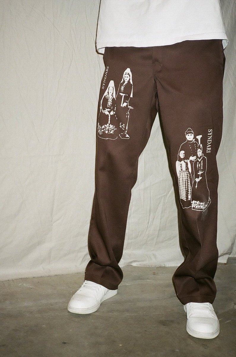 syndari_'s tweet photo. Syndari Fall/Winter 2020
Work jacket and pants
Releases 11/16 at 3pm PST https://t.co/I2S25otOGG