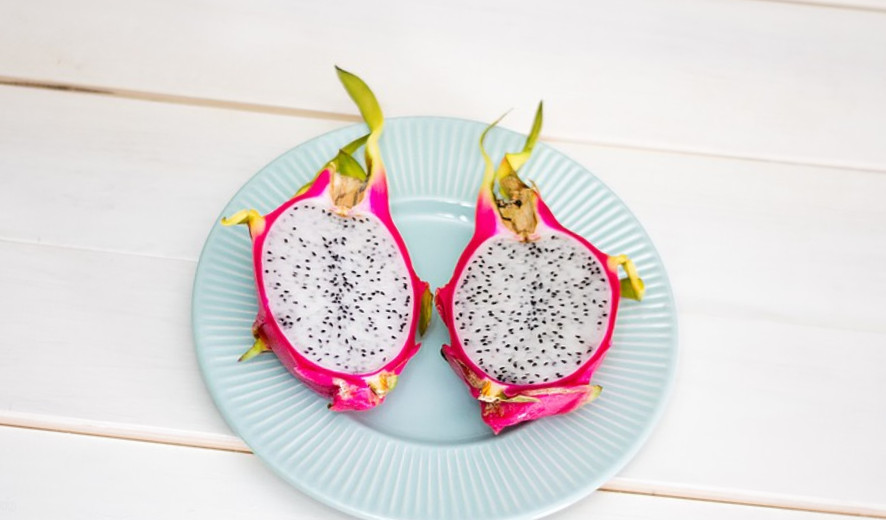 FOODFLO's tweet photo. Serving our Dragon Fruit Alkalizer this Week! @FOODFLO https://t.co/KUO8MqDr94