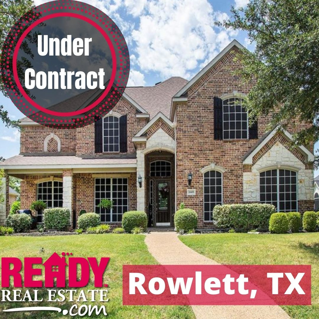 This is a tough market for buyers, and agents across the #DFWmetroplex are scrambling to get listings. Our agents are always moving and grooving, no matter what the season. Are you❓
#DFWlisting #homesforsale #dfwhousing #dfwhousesforsale #undercontract #hussling #sellersmarket