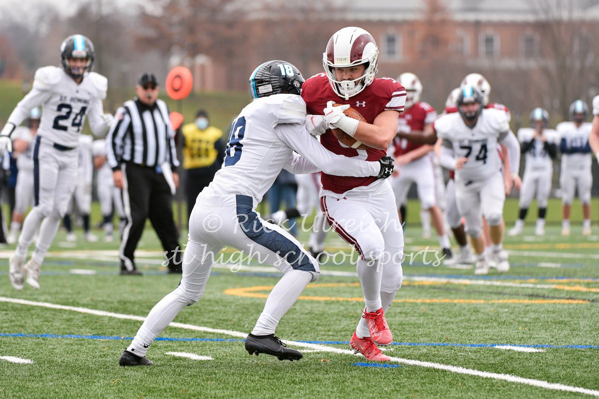 RickyRick_Photo's tweet photo. 2020-11-14 - District championship game between St. Dominic and MICDS. Coverage for @STLhssports
#stdominic #crusaders #micds #rams #football #stlprep #314prep #playoffs #district #sportsphotography #stlphotography @MICDSfootball @MICDSAthletics @sdhsathletics @sdall_in https://t.co/icNpvUcmWf