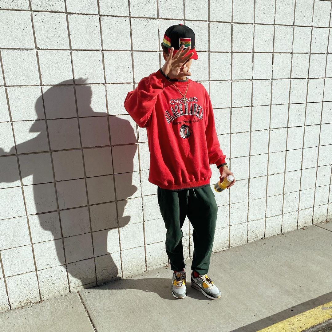 danavaughns's tweet photo. She like the fit, I like the fit https://t.co/dzxJThLBTY
