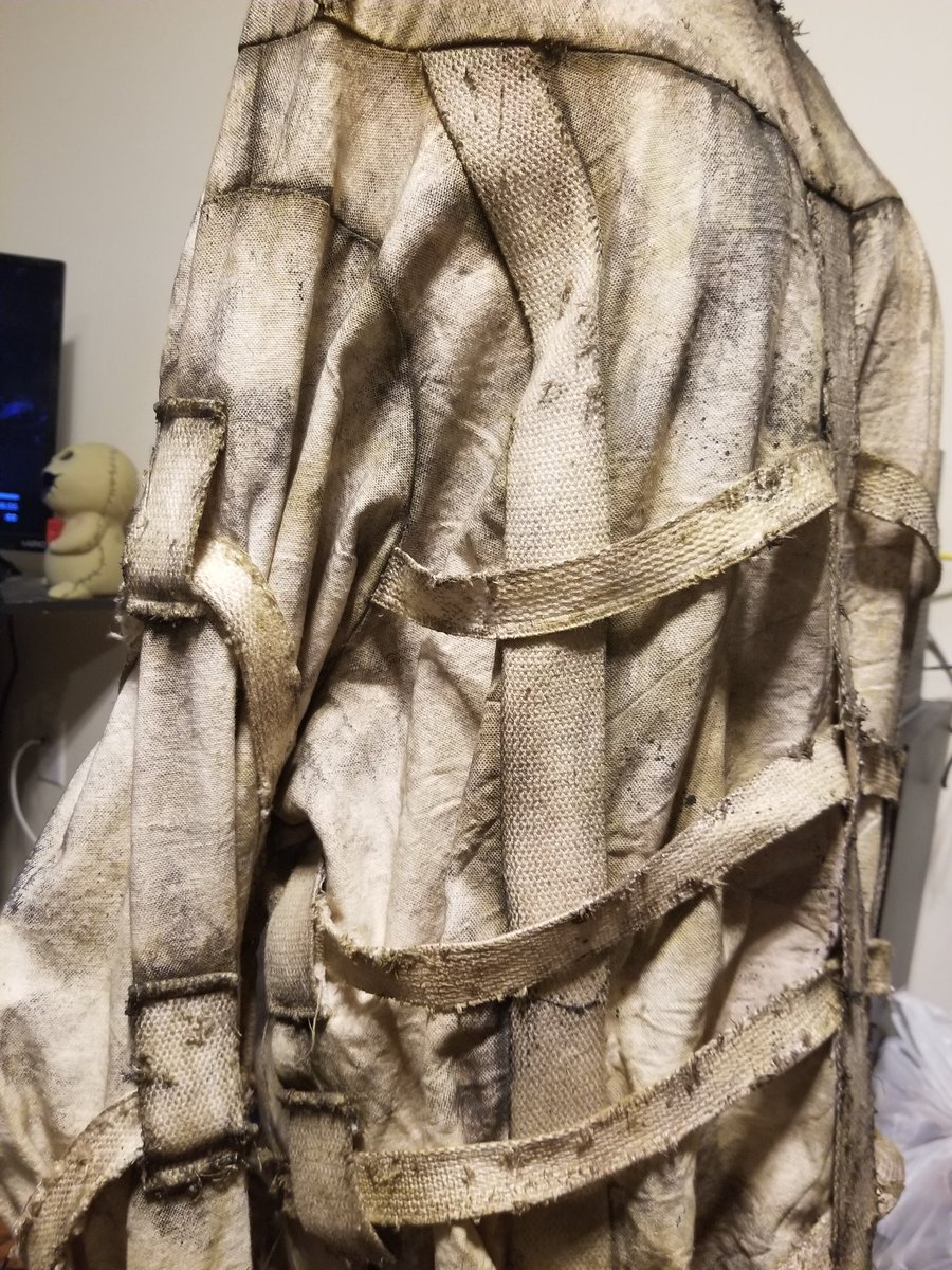 ValoriumDesigns's tweet photo. Commissioned delapidating of a straight jacket https://t.co/4P2iAKiRpr