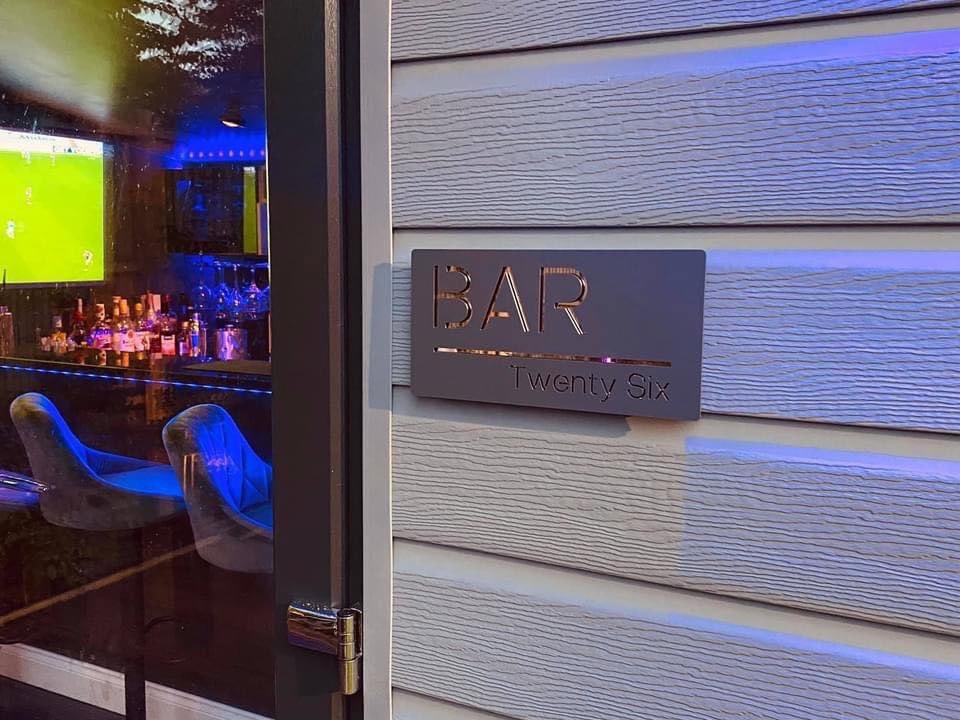 Gav_Iljkoski's tweet photo. I'm a huge fan of this #ManCave / #Bar https://t.co/4sq9yAblbx