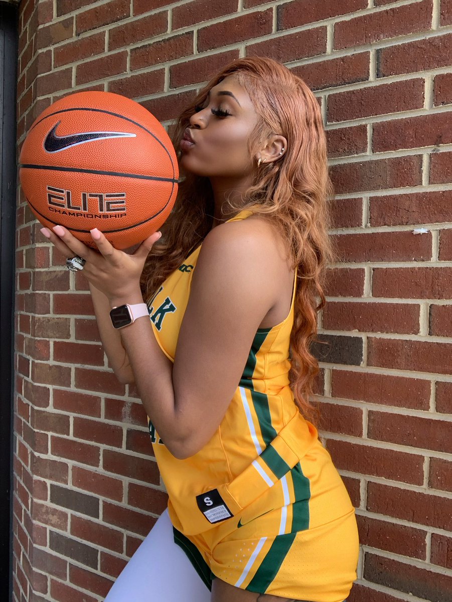 classicjae's tweet photo. Like 4th Quarter Pressure #Behold https://t.co/LYnA5CQfvY