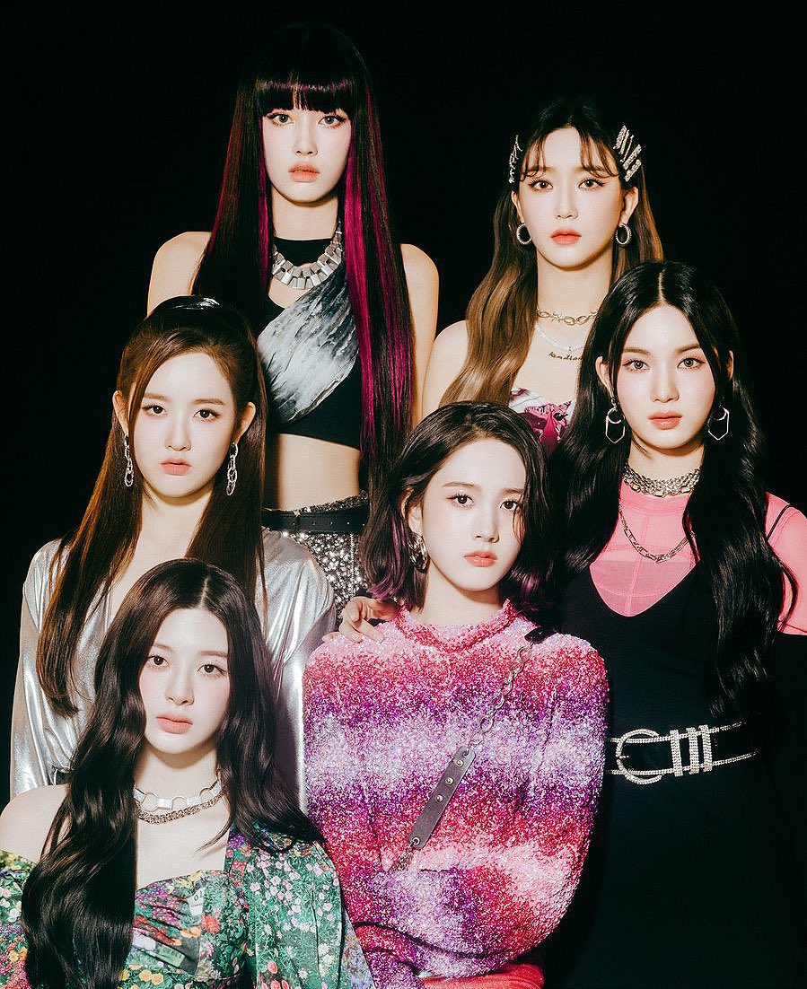 trsr_iloveyou's tweet photo. 𝙂𝙐Í𝘼 (𝙞𝙣) Ú𝙏𝙄𝙇 𝙋𝘼𝙍𝘼 𝙎𝙏𝘼𝙉𝙉𝙀𝘼𝙍 𝘼 @STAYC_official
STAYC (스테이 씨) es un grupo de chicas de High Up Entertainment que consta de 6 miembros: Sumin, Sieun, Isa, Seeun, Yoon y J.
Fecha de debut: 12 de noviembre de 2020 https://t.co/Q9rrxrVKm0