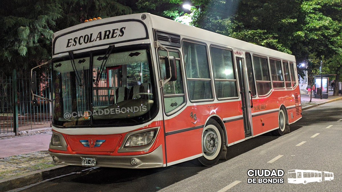 CiudadDeBondis's tweet photo. Hoy les traigo este #Italbus #MB1315 de escolar, por la patente debe ser ex #Linea160 y no se si ex #SanVicente también https://t.co/rJNwRtwg2k