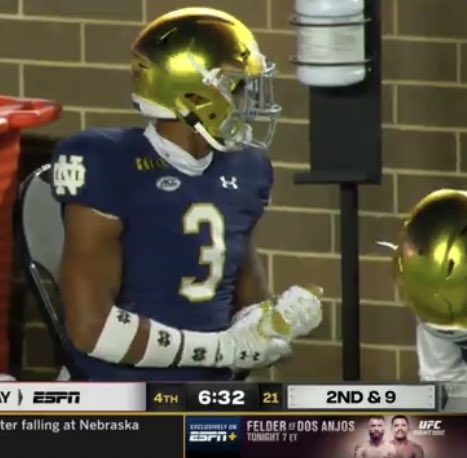 There is not an drop of sweat on this mans hand