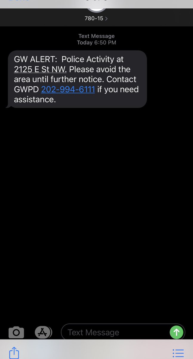 dogsinthenavy's tweet photo. GWU emergency alert. Avoid the area!!! Not sure what’s going on! Police on scene. https://t.co/piapxqXget