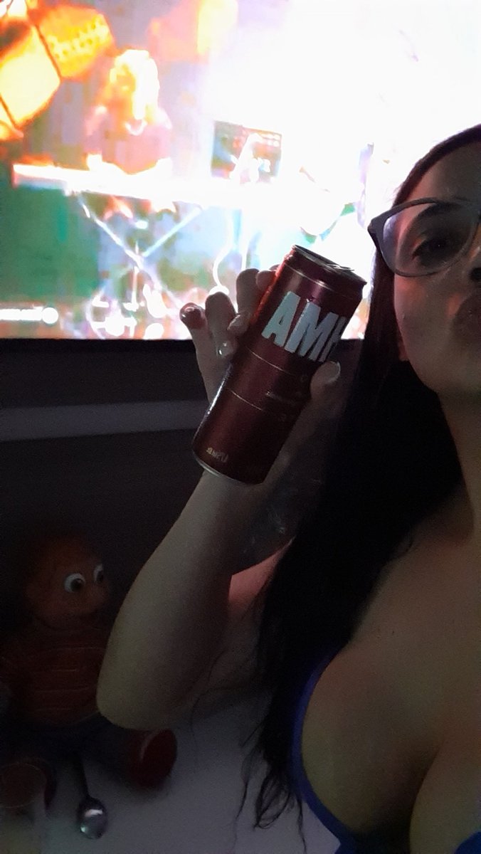 carlinhamee's tweet photo. Aí BB fala comigo BB @gusttavo_lima #ProximoN1 #vilamix https://t.co/Cbix5DH3n7