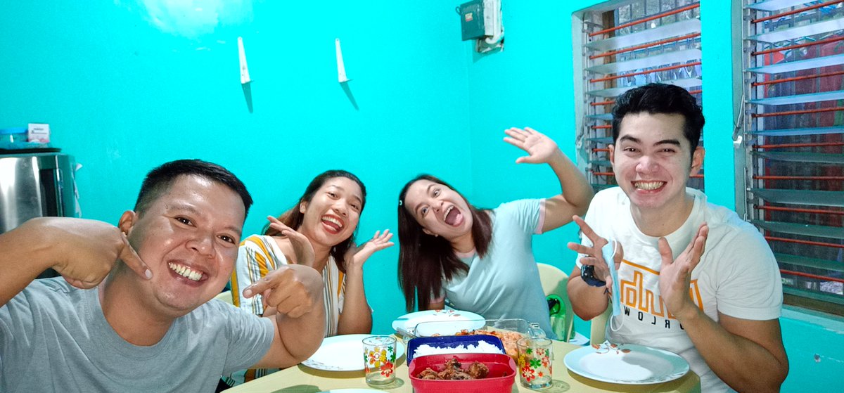 JaysonSabuya's tweet photo. Happy Lang. . . Mukbang/Q&amp;A Challenge https://t.co/hIBmxeVl6g