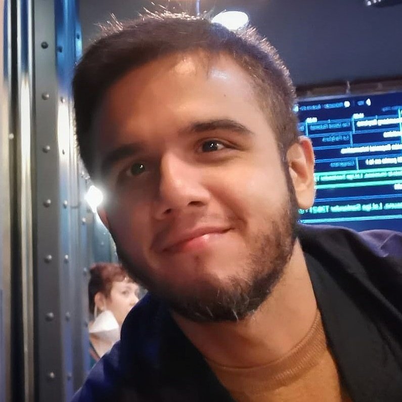 STOREPCGAMESVZ's tweet photo. #NuevaFotoDePerfil https://t.co/j5jO3e7bWO