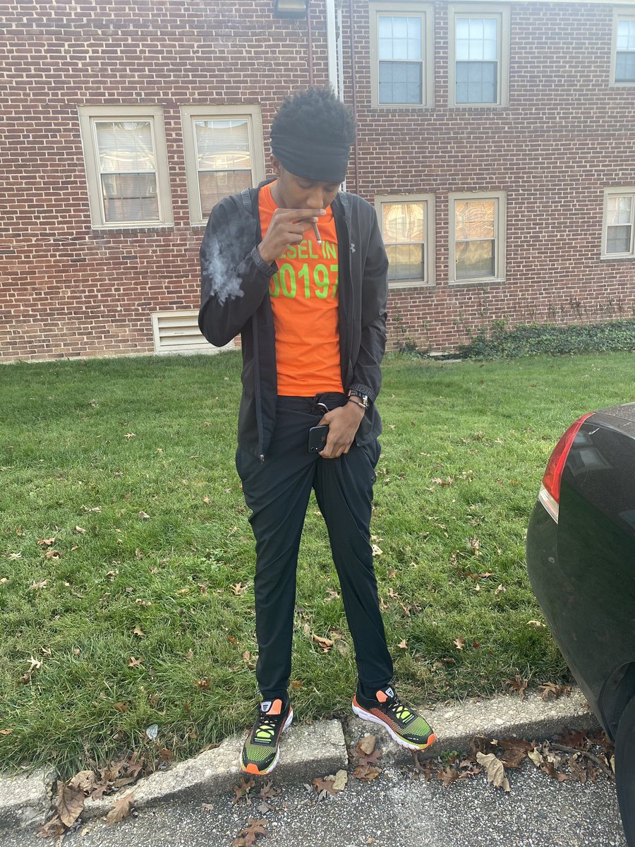 _Ebmcin's tweet image. I be wit the killers👣 &amp;amp; we linked up wit the robbers💯bitch ima real DONDADA ! #FreeDaGang🔓