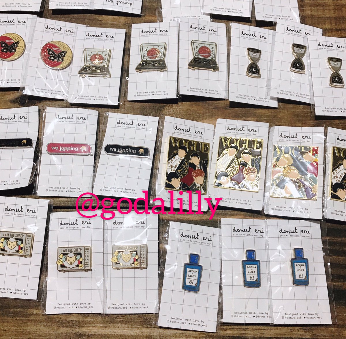 godalilly's tweet photo. 📦 RECEBIDOS DA SEMANA #lillyrecebidos #godalilly

Brazil GO - PIN DONUT_ERI

@donut_eri It arrived perfect, thank you💛

Chegaram perfeitos e em segurança ❤️acabamento e qualidade é perfeito ☺️

#EXO #godalilly https://t.co/j2v1txiIUg