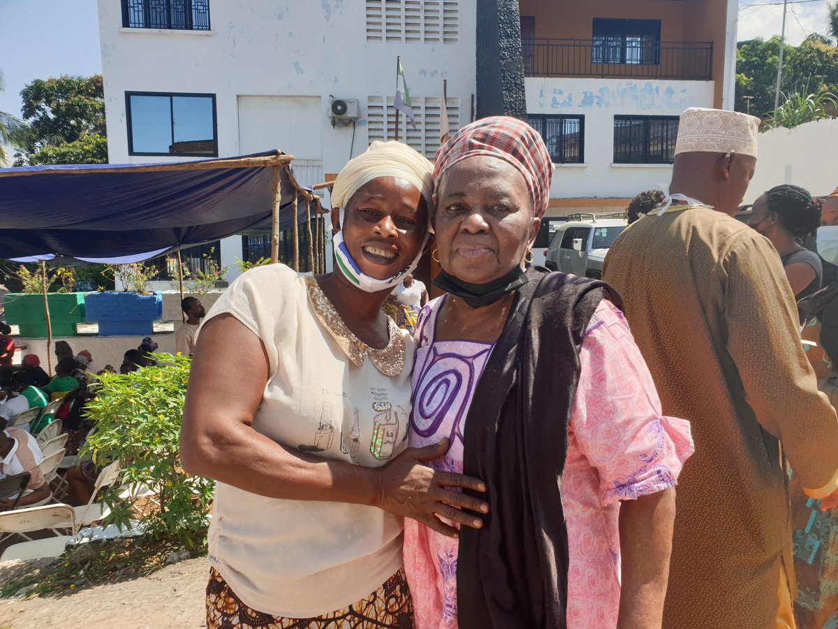 IngTrudyMorgan's tweet photo. Amazing! My 79 year old mother who is recovering from COVID 19 made the journey to see our Ebola &amp; landslide orphans receive their school packages. Wonderful to see the responses to Mammy Morgan's visit! 2 years on &amp; the love is still strong! We owe you a debt of gratitude https://t.co/PCHWDpd1nl