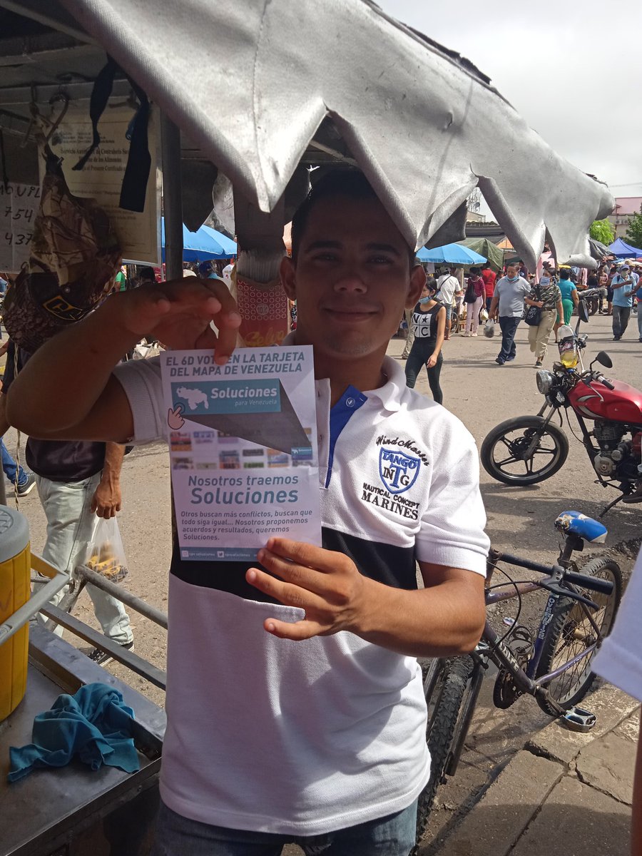 Miguelperezlahz's tweet photo. En la mañana de hoy 14-11-2020 estuvimos en el mercado municipal de San Fernando Edo apure, nuestros comerciantes reclaman un control económico, para nadie es un secreto que es la peor politica económica, y otros que ayudan atornillarla, el pueblo pide  soluciones verdaderas. https://t.co/IJVB0GQht3