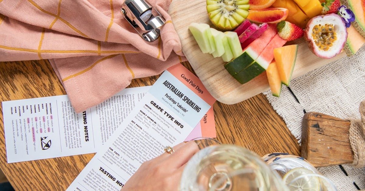 UrbanListMELB's tweet photo. Win Christmas This Year With This Epic Boozy Gift That Keeps On Giving https://t.co/XeTSLnHgJR https://t.co/9PaRUzUzsD
