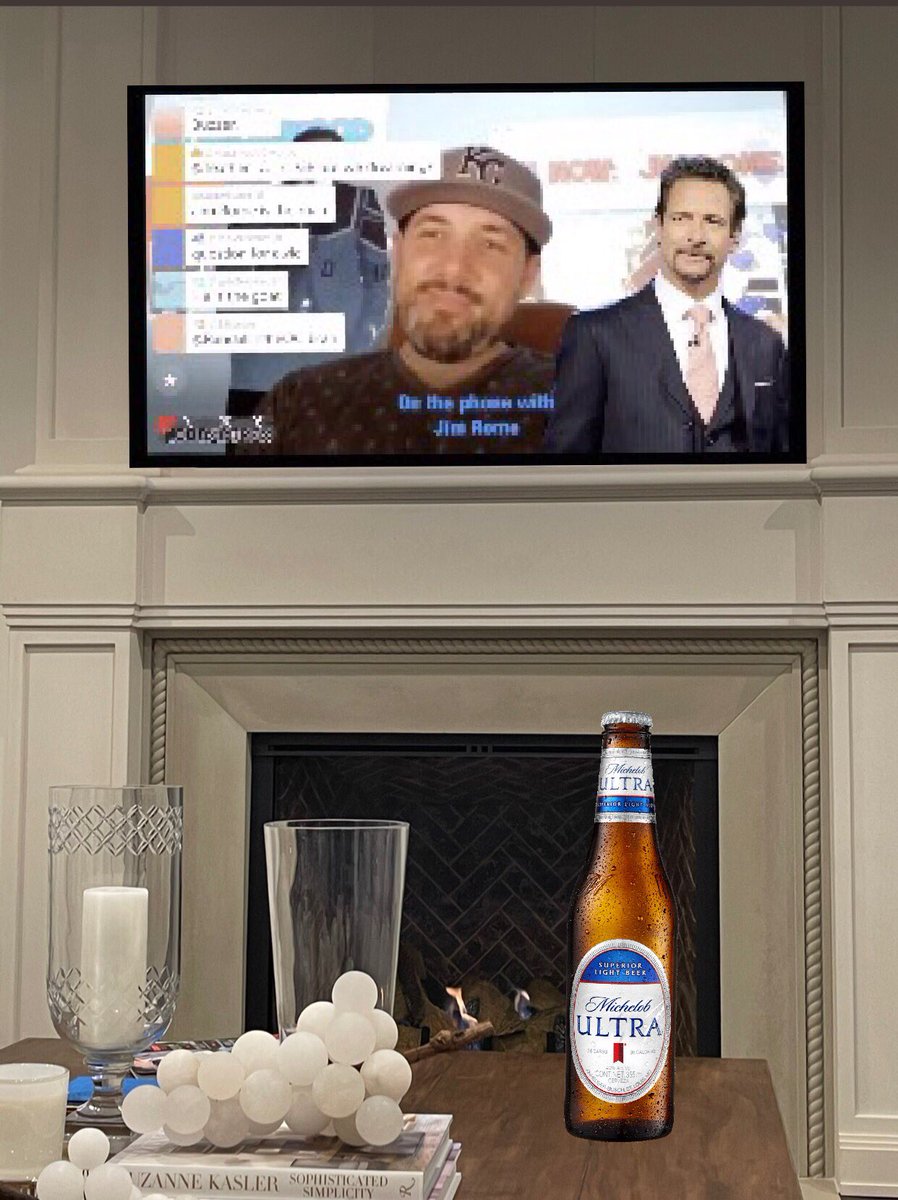 TwelveWood's tweet photo. @jimrome I don’t Root.  ~Jewels teeth #InWisconsin https://t.co/DRc59B7SRu