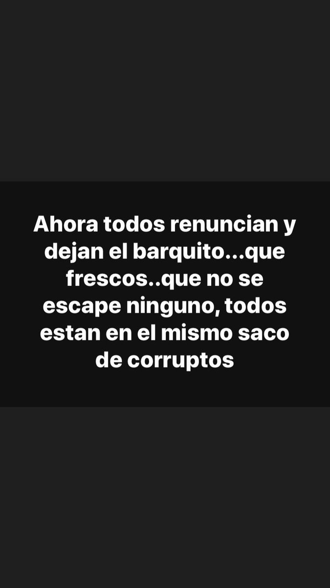 itsaligce's tweet photo. Ahora huyen para que no les salpique! #MerinoDictador #MerinoNoEresMiPresidente #EsteCongresoNoMeRepresenta https://t.co/2k6GtXAbAM