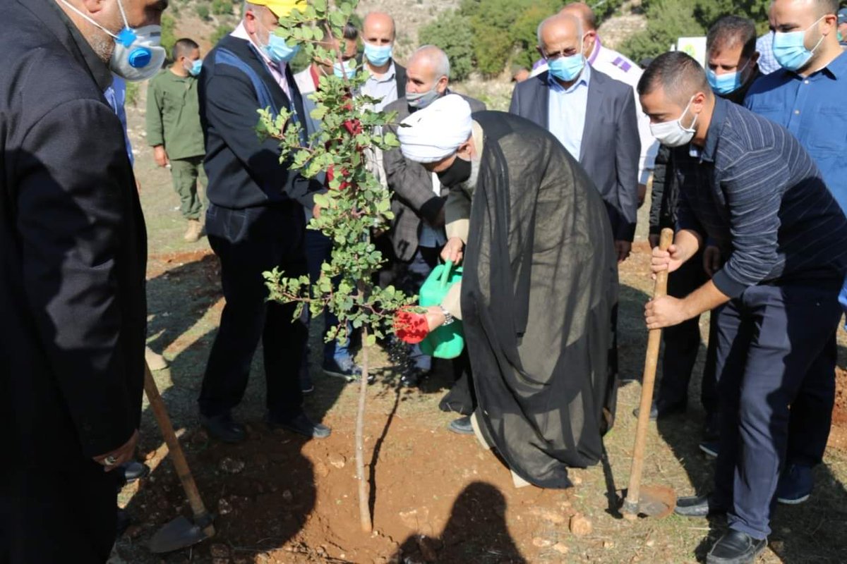 اطلاق حملة التشجير السنوية في محمية وادي الحجير- السلوقي الطبيعية برعاية وحضور  رئيس لقاء علماء صور فضيلة  الشيخ علي ياسين، بالتعاون مع مديرية العمل البلدي في المنطقة الأولى، ومؤسسة جهاد البناء الإنمائية، وجمعية أخضر بلا حدود، وجمعية أجيال السلام لنزع الألغام